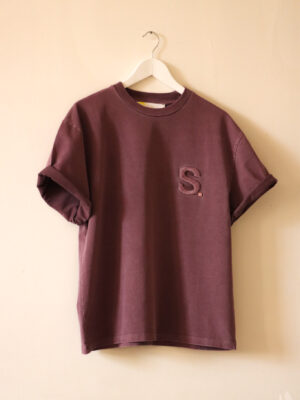 ABOUT STUDIO- S BURGUNDY TEE